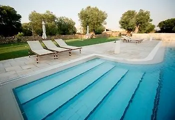 Tenuta Monacelli 4* לצ'ה