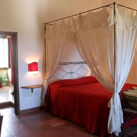 Hotel Tenuta Monacelli 4*